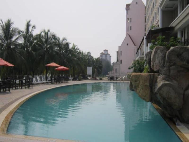 Paradise Lagoon Apartment Port Dickson Exterior photo