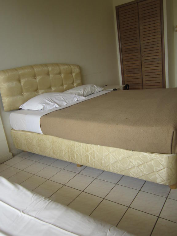 Paradise Lagoon Apartment Port Dickson Exterior photo