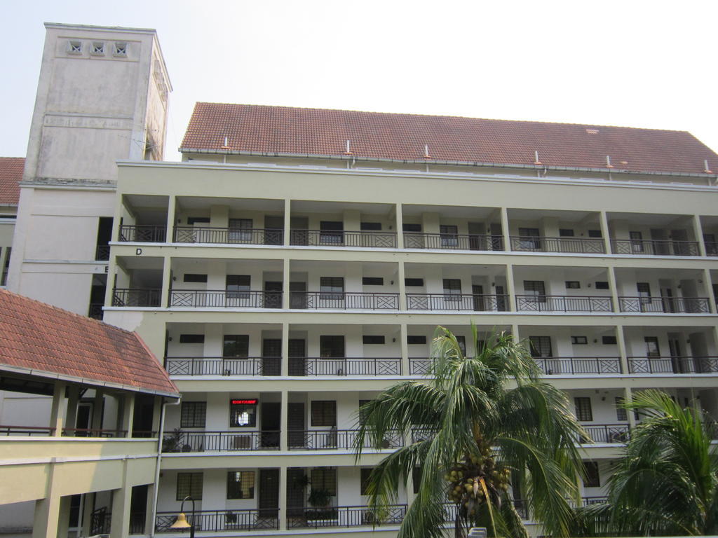 Paradise Lagoon Apartment Port Dickson Exterior photo
